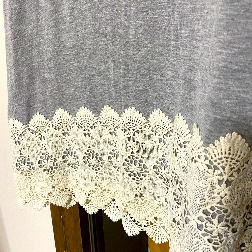Rewind gray and ivory lace extra large blouse
